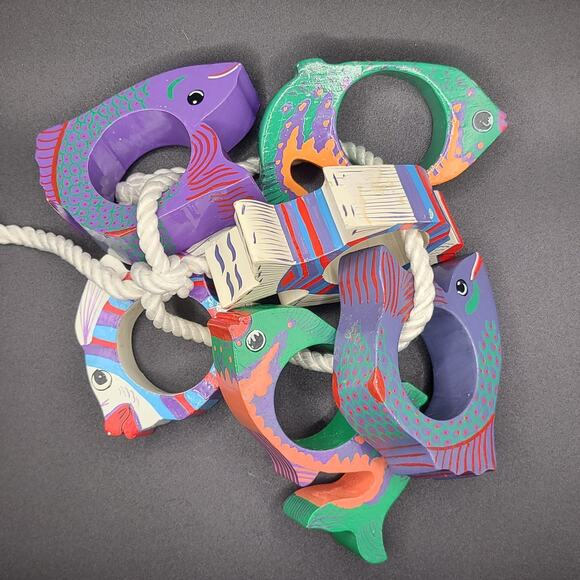 Hand Painted Colorful Festive Wood Fish Napkin Rings Set Of 6 - Picture 3 of 3